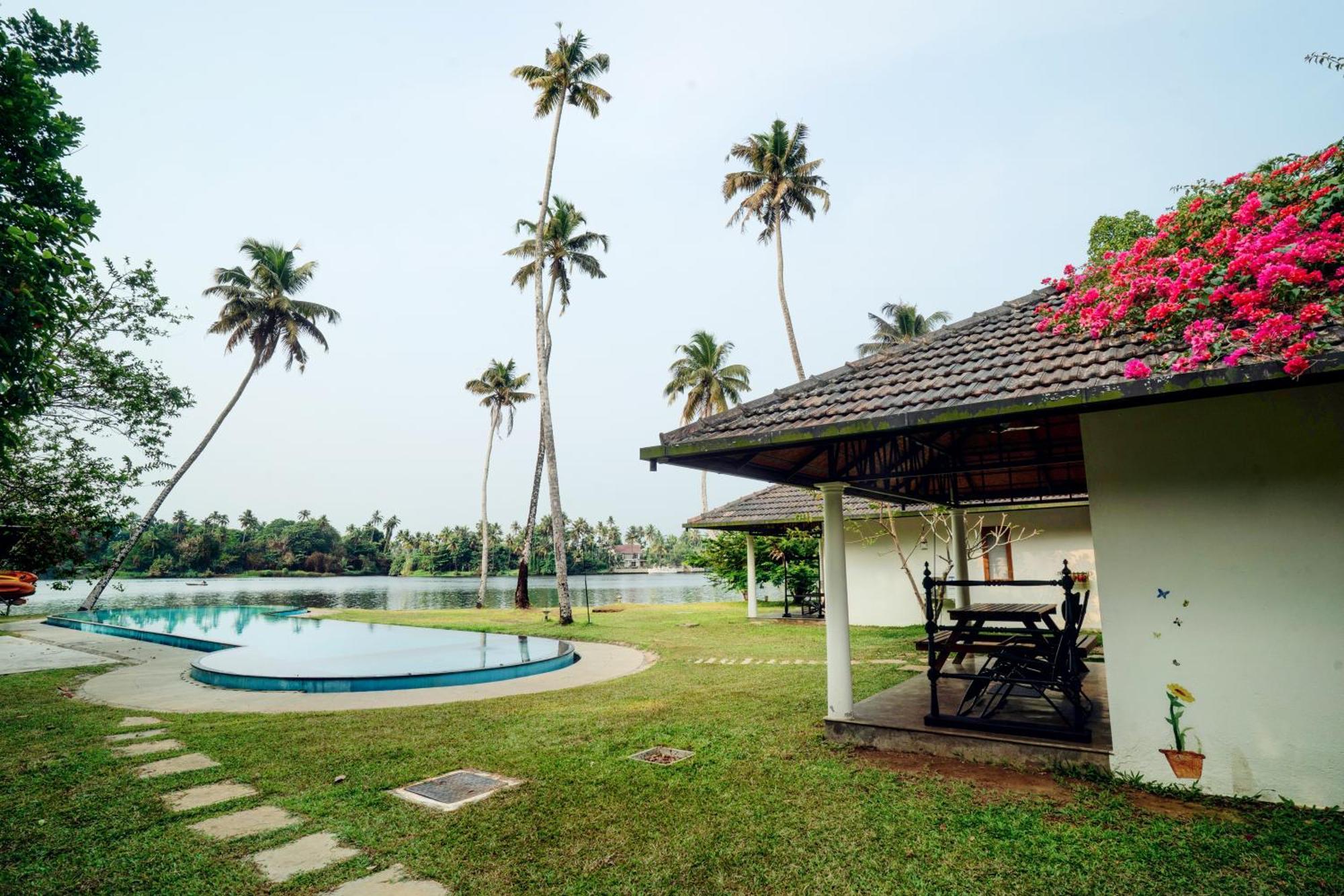 Cranganor History Cafe & Riverside Chateau North Paravur Exteriér fotografie
