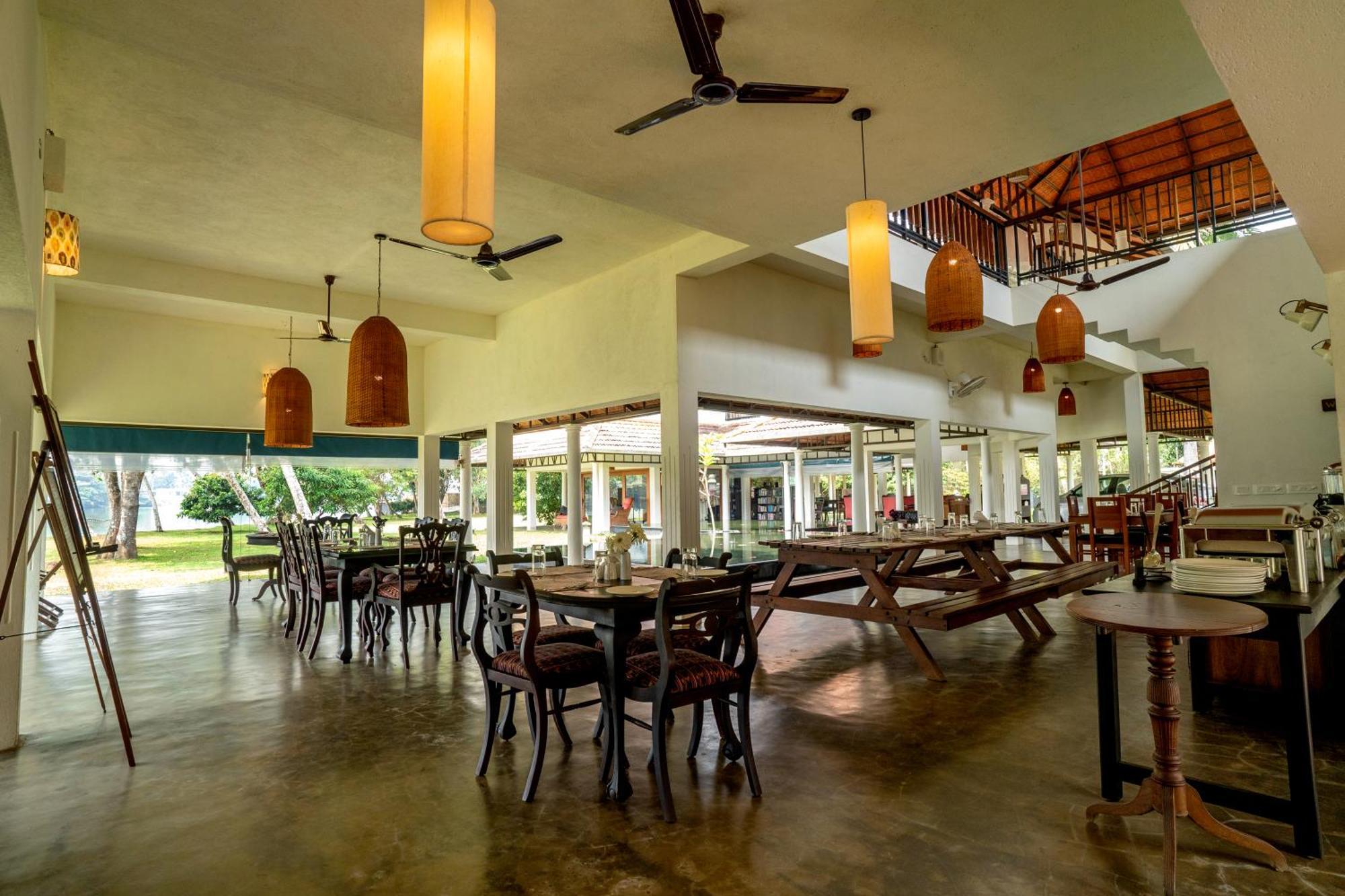 Cranganor History Cafe & Riverside Chateau North Paravur Exteriér fotografie